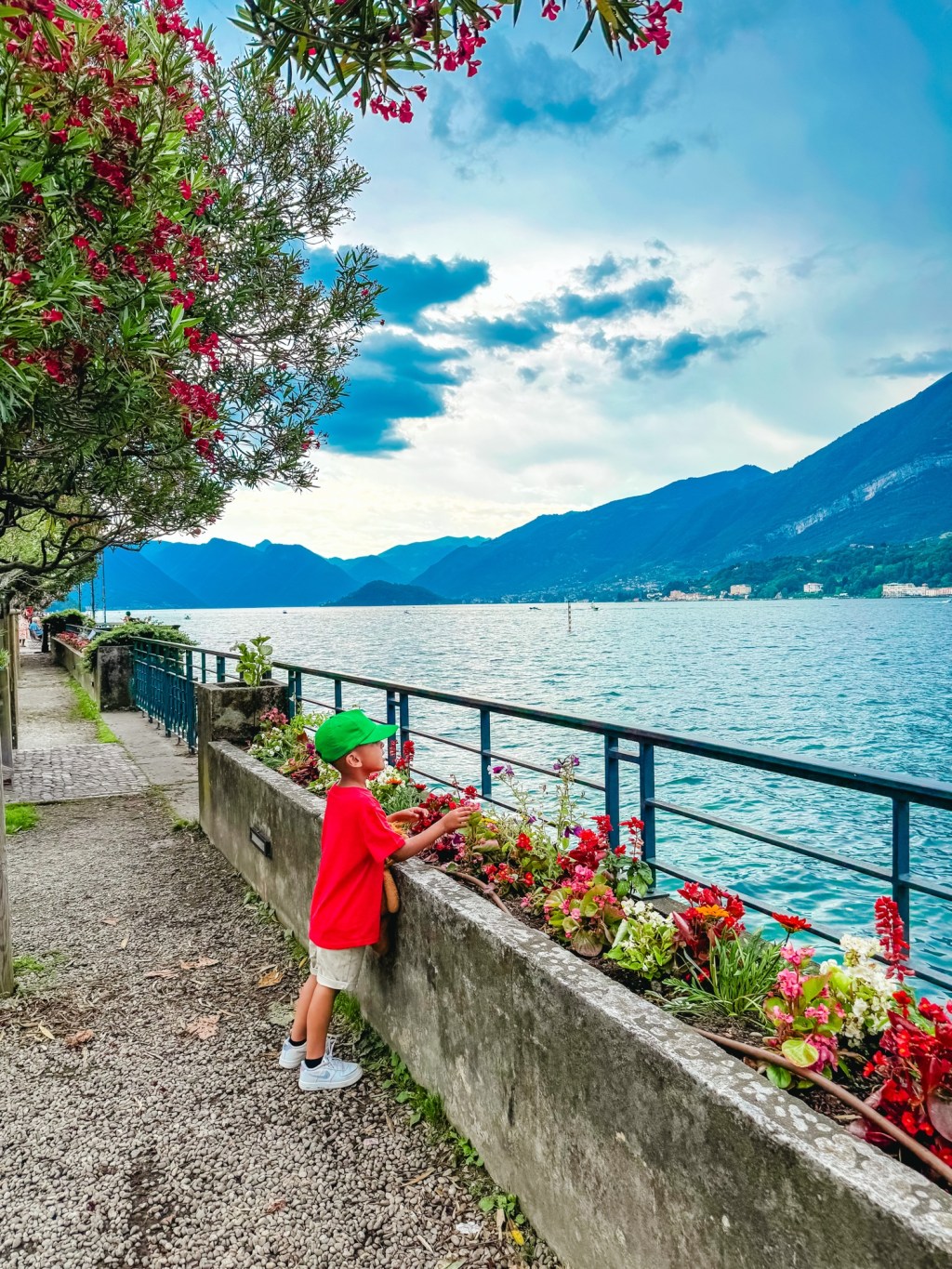 Milan Diaries: Lake Como, Bellagio & Varenna – or How I Became That Person on&nbsp;Tour