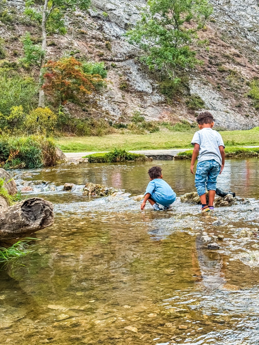 Story Time: Our Spontaneous Peak District “Adventure” (Or, How Not to Do a Family&nbsp;Hike)
