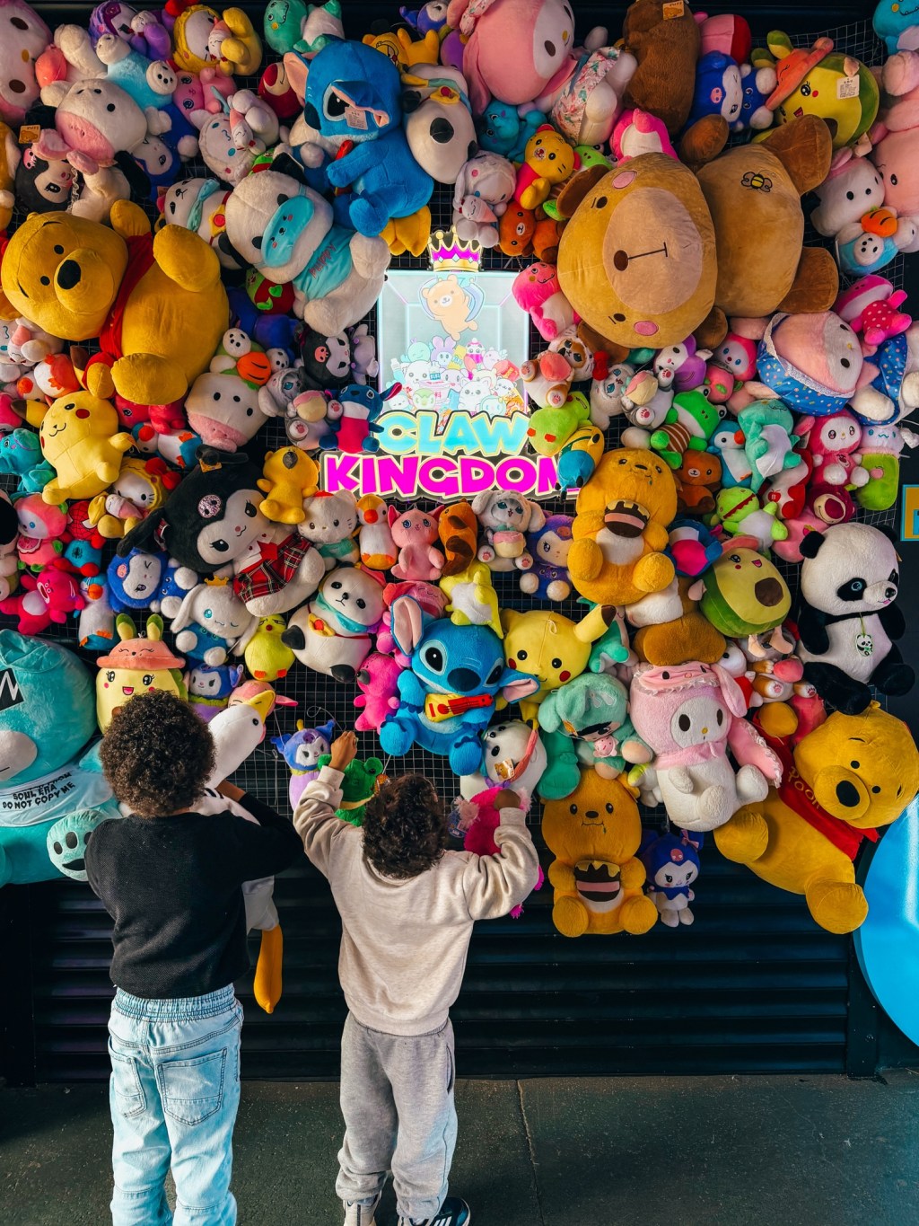 A Family Visit to Claw Kingdom Leicester: Human Claw, Arcade Games and Honest&nbsp;Thoughts